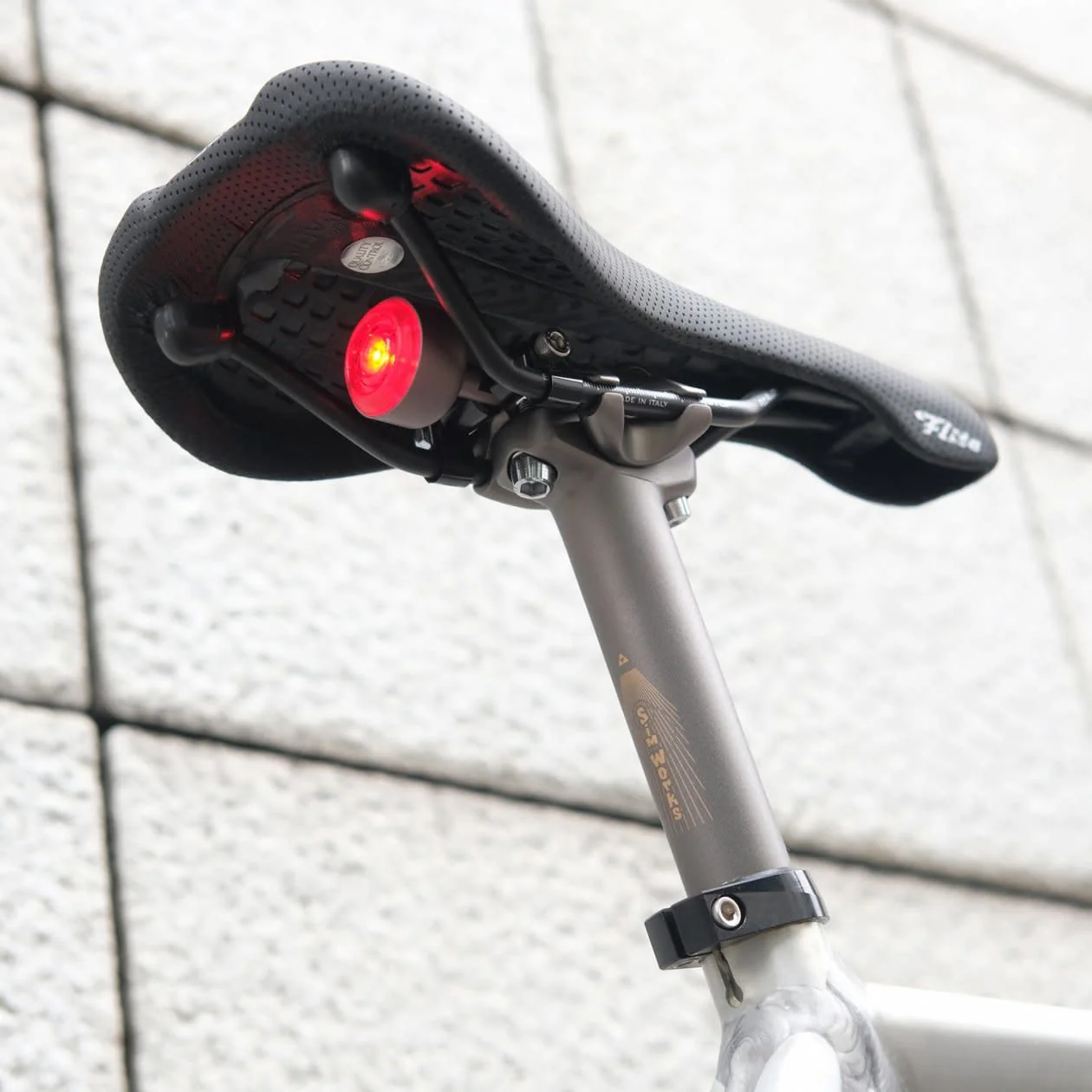Saddle Mount Bracket - Image 5