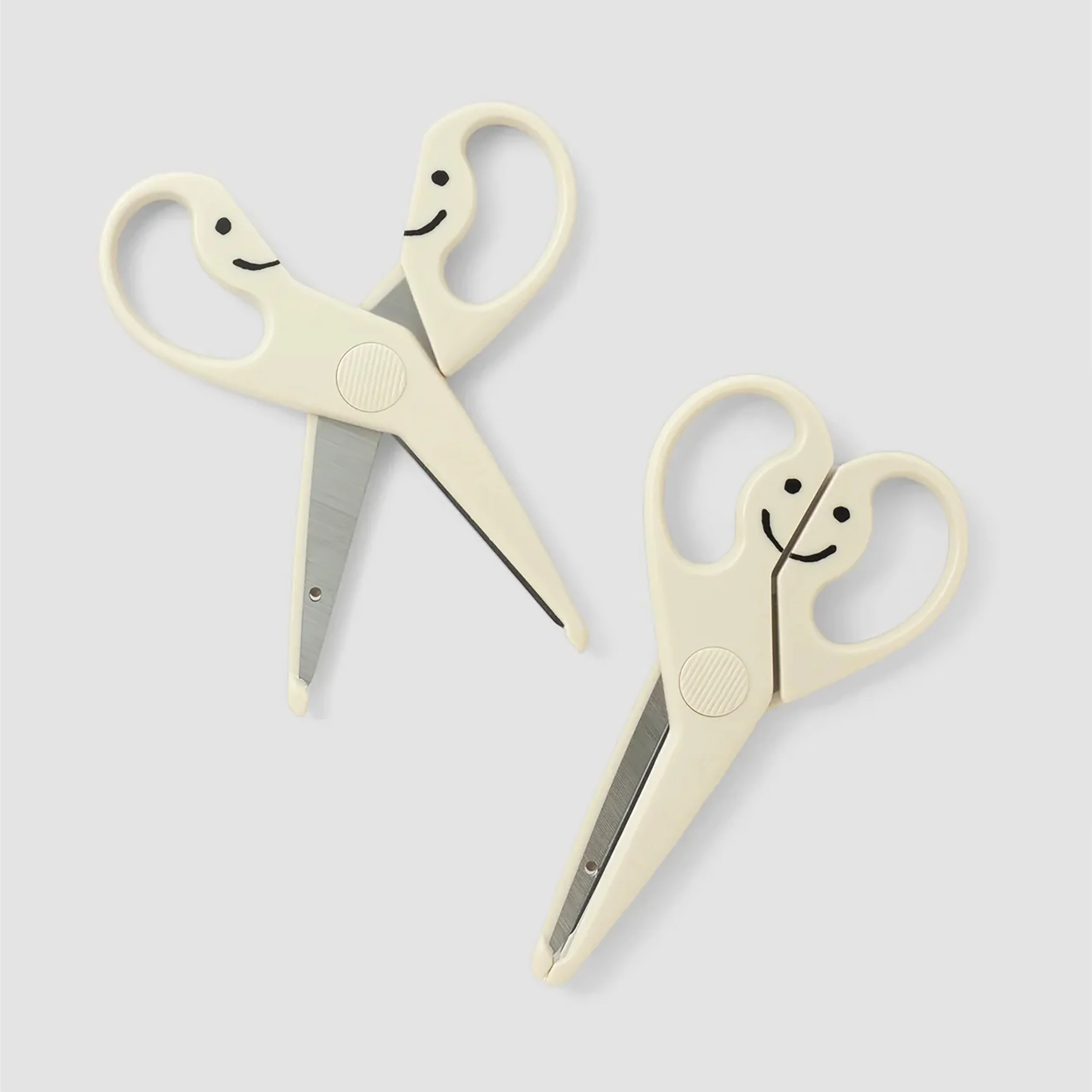Breata's Gentle Scissors - Image 6