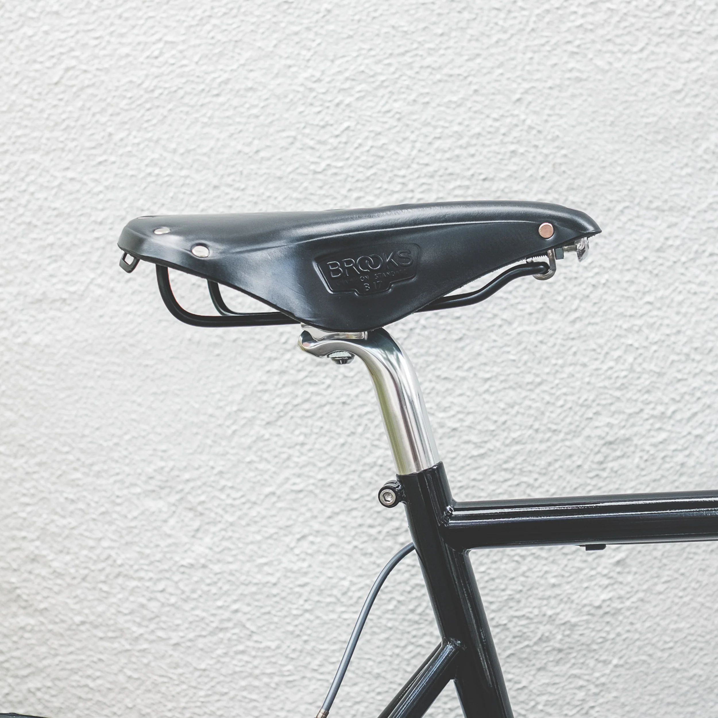 B17 Standard Saddle - Image 20