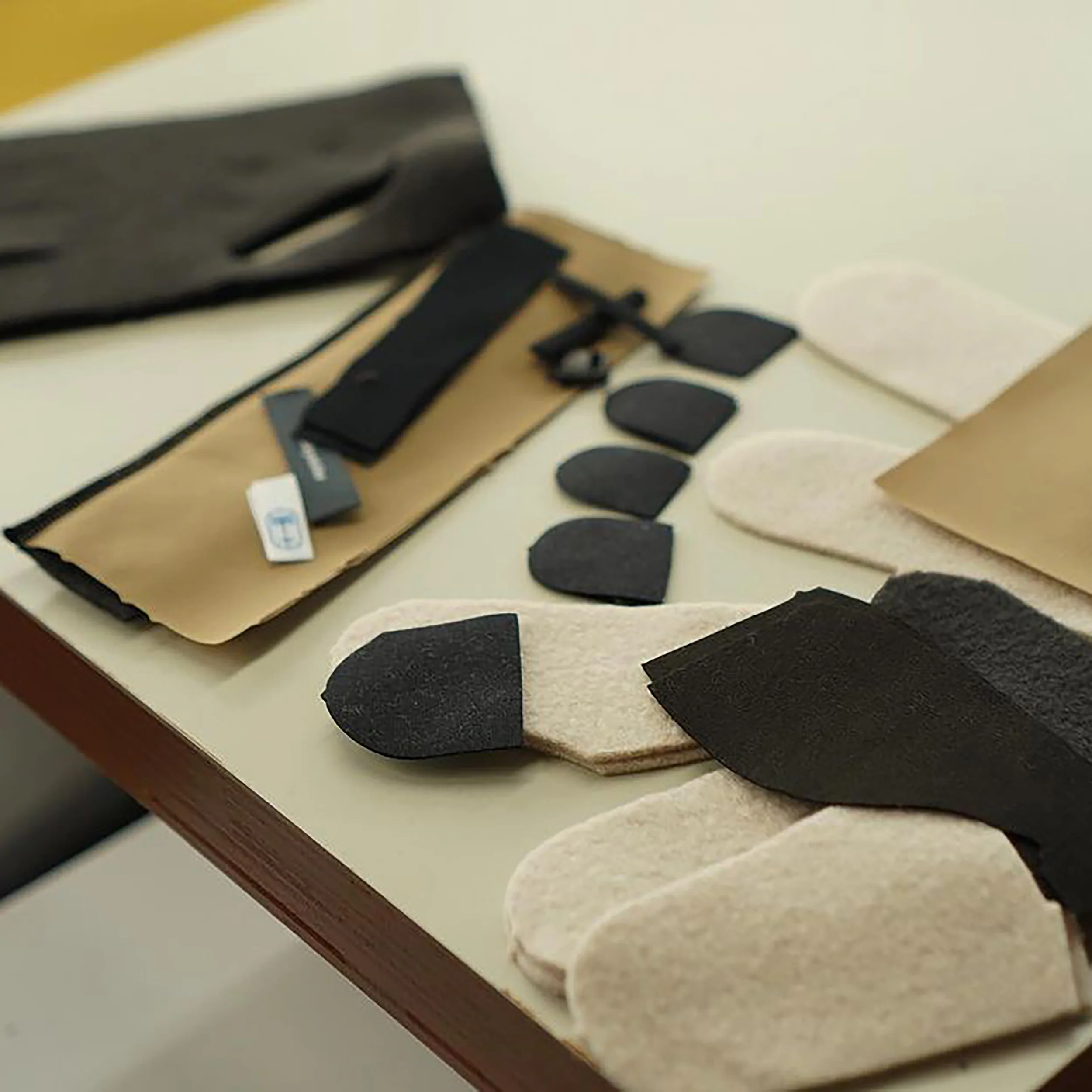 Commuter Gloves - Image 20