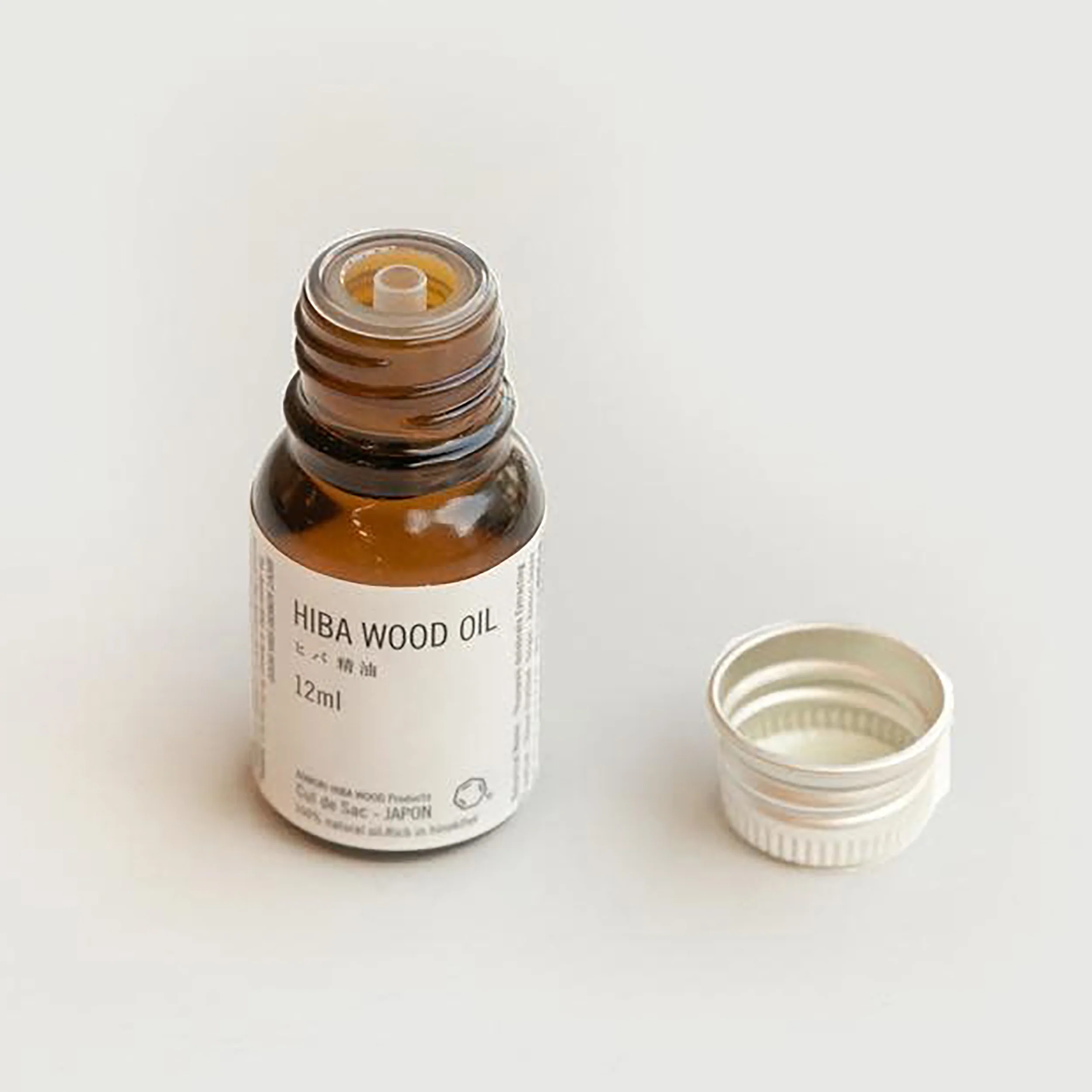 Hiba Wood Oil - Image 4