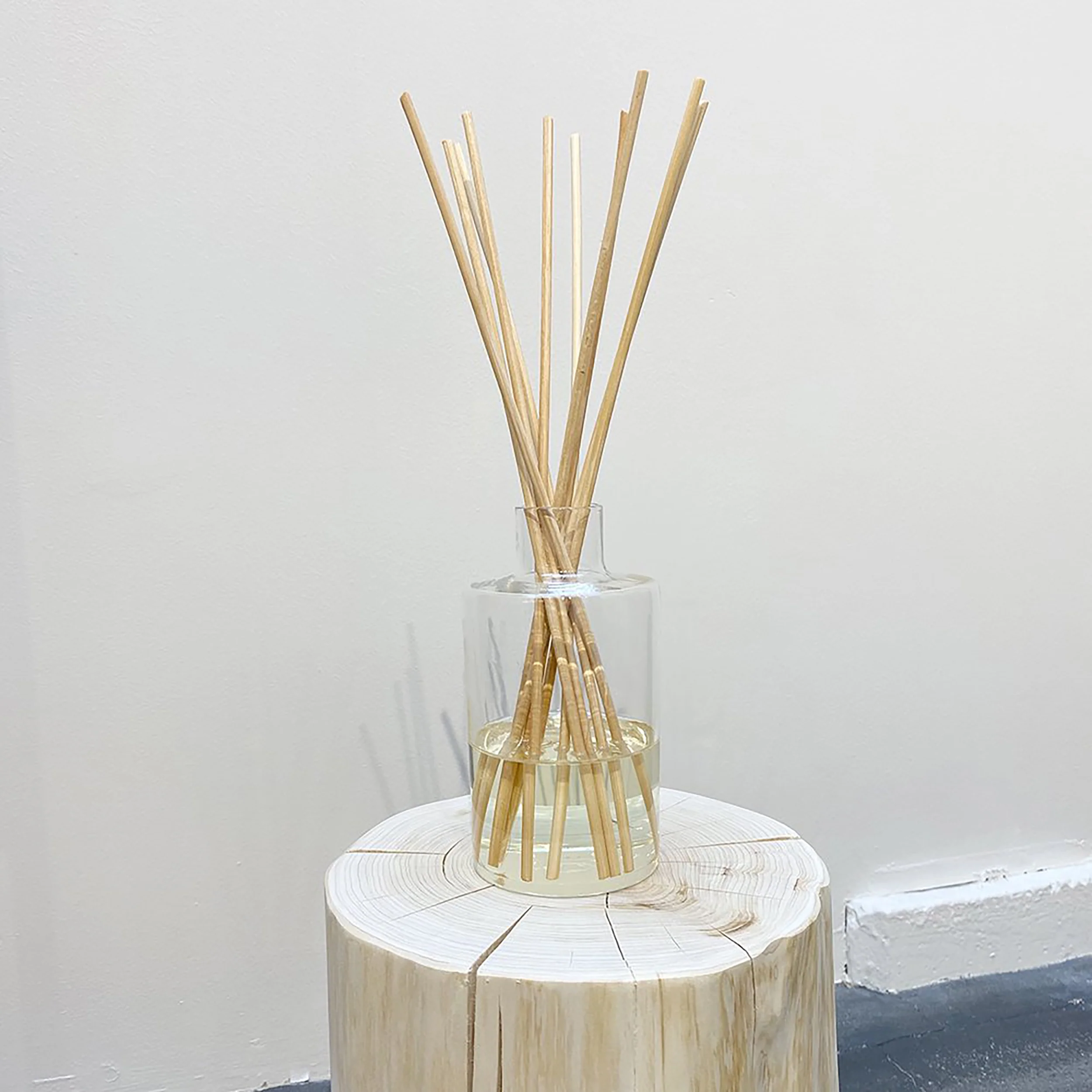 Hiba Wood Reed Diffuser - Image 14