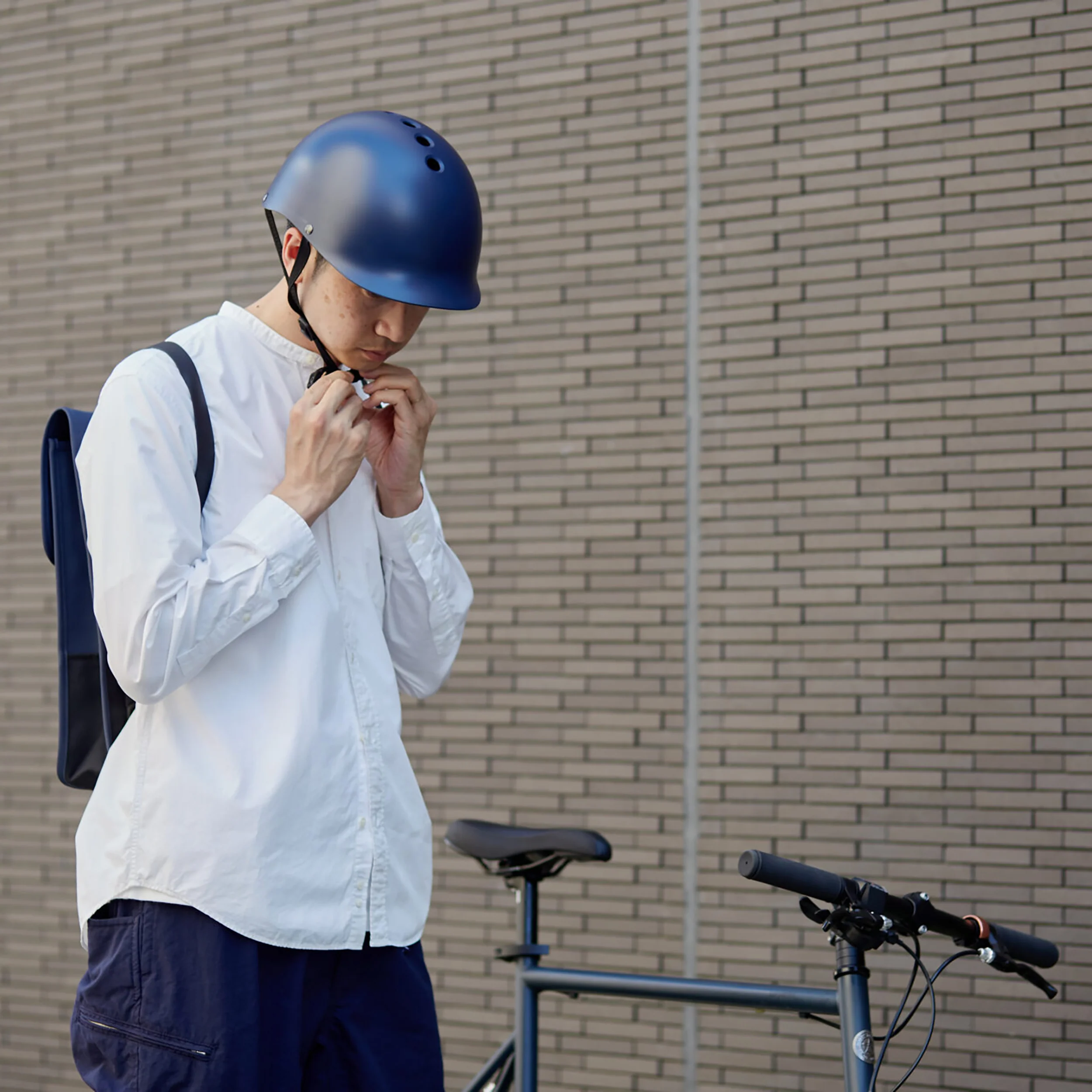 Urban Cycle Helmet - Image 11