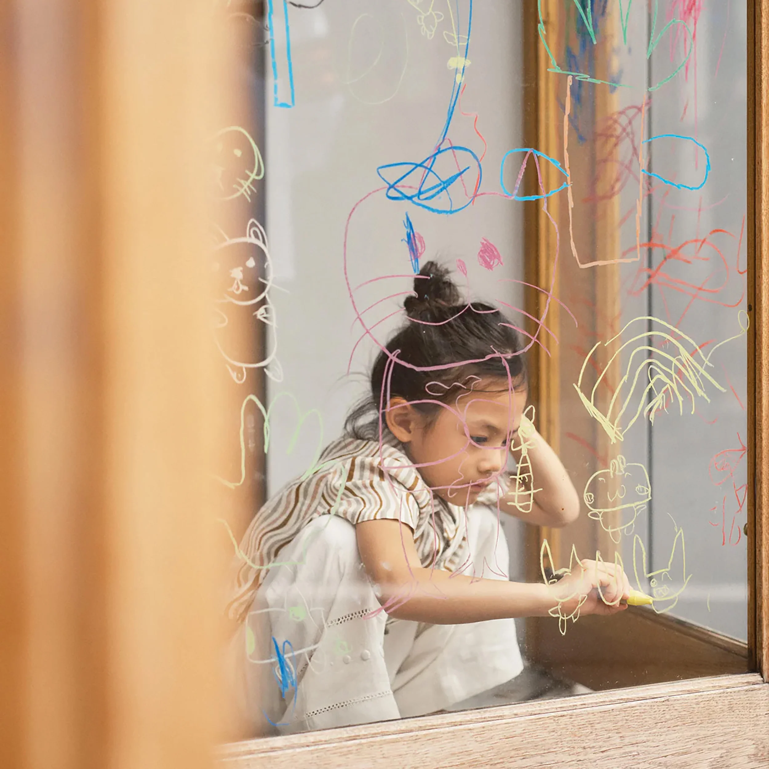 Doona's Magic Crayons - Image 4