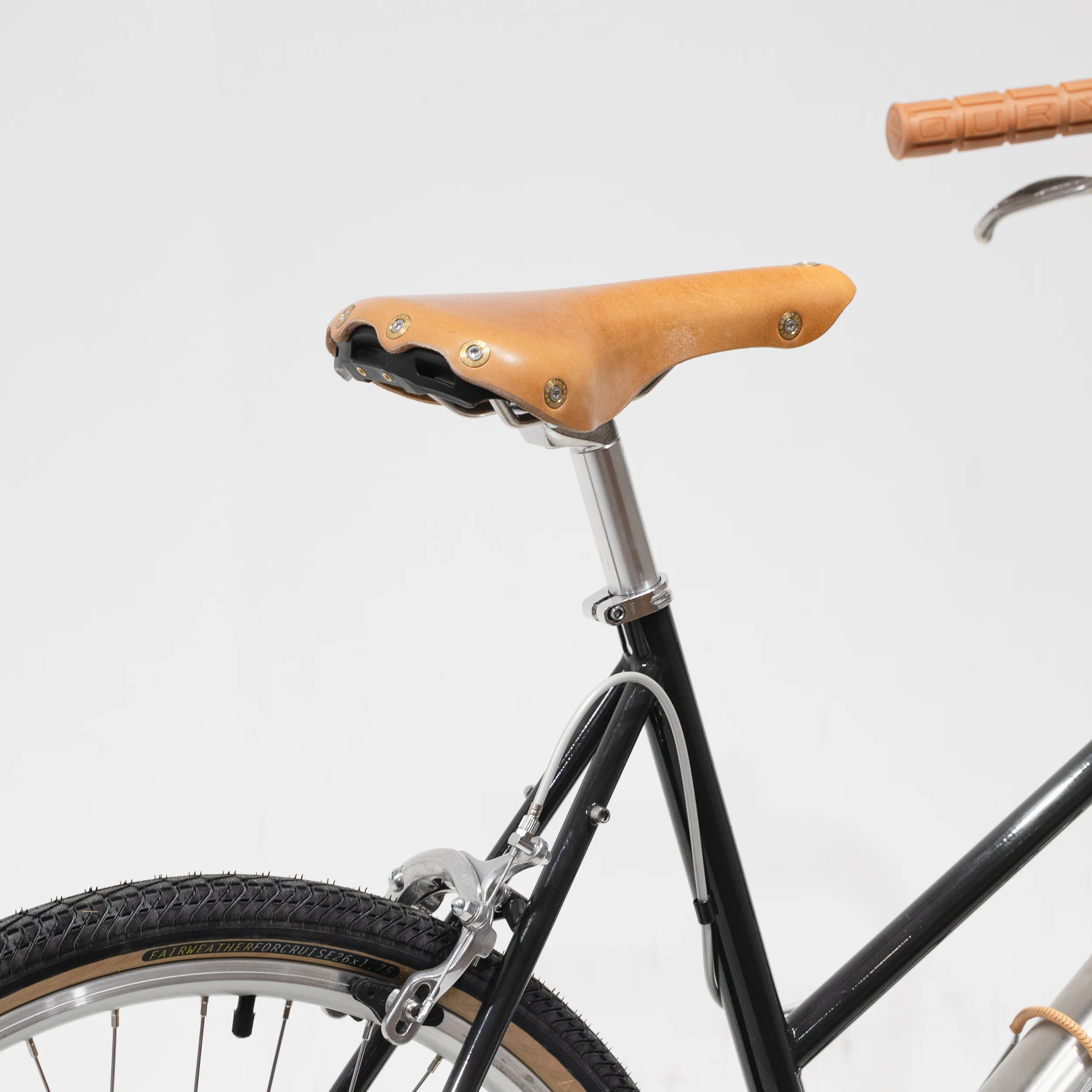 Aspin Leather Saddle - Image 13