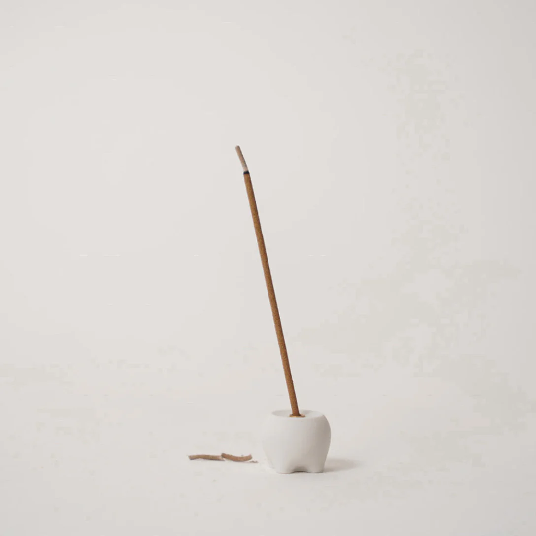 Hiba Leaves Incense - Image 3
