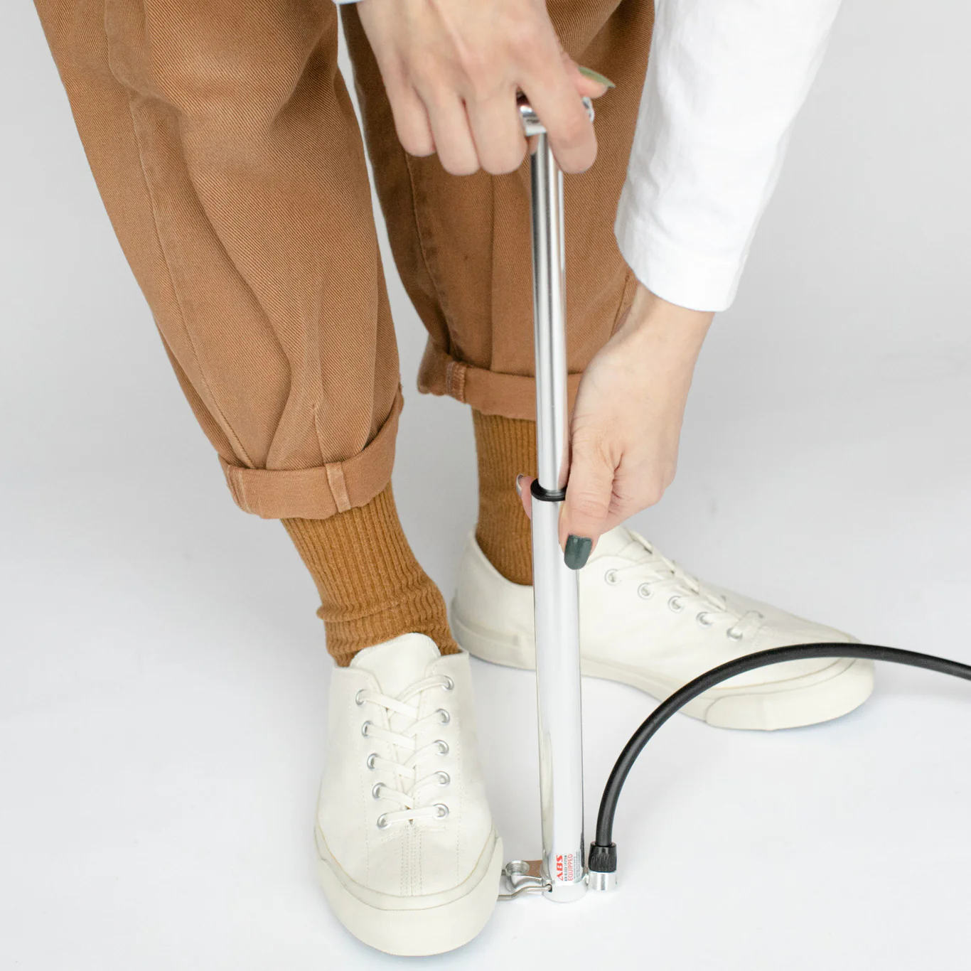 HP Micro Floor Pump with guage - Image 3