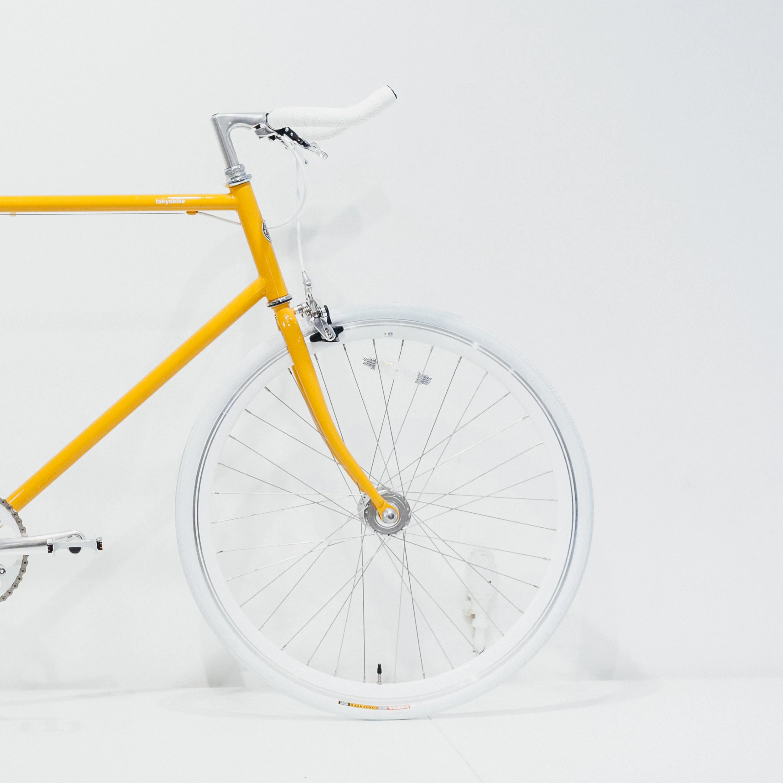 White Tyre (650 x 25c) - Image 2