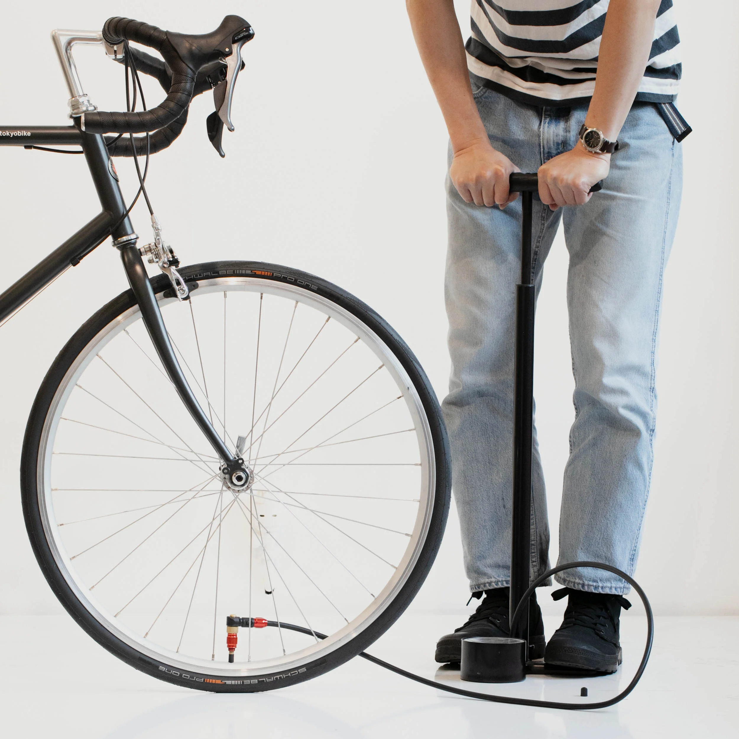 Classic Floor Pump - Image 4