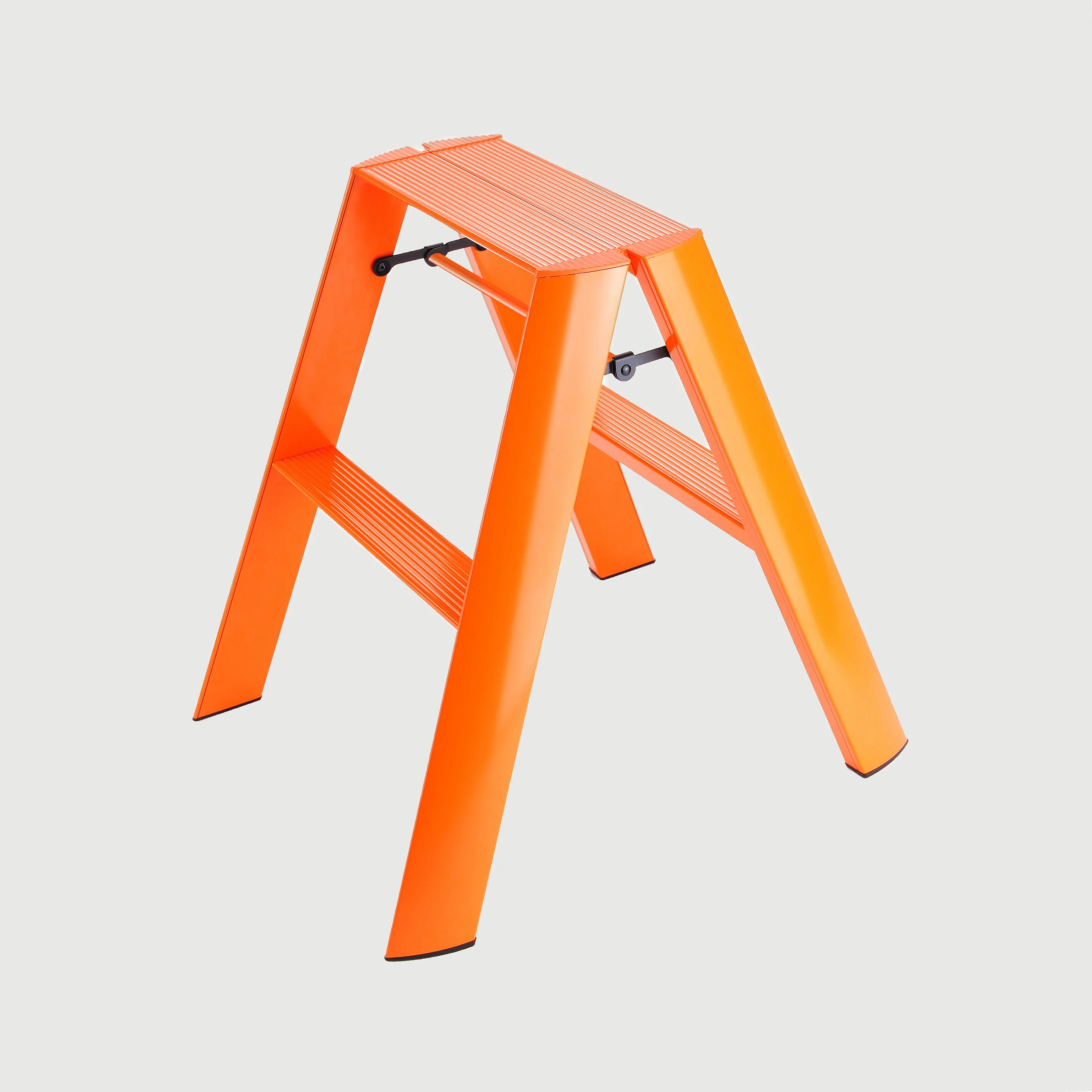Lucano Step Stool - Image 5