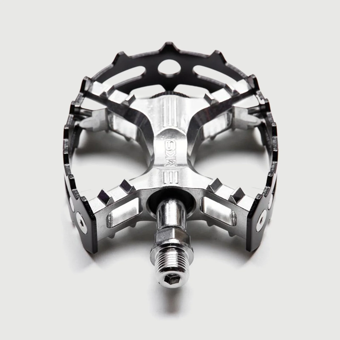 XC-III Bear Trap Pedals - Image 5
