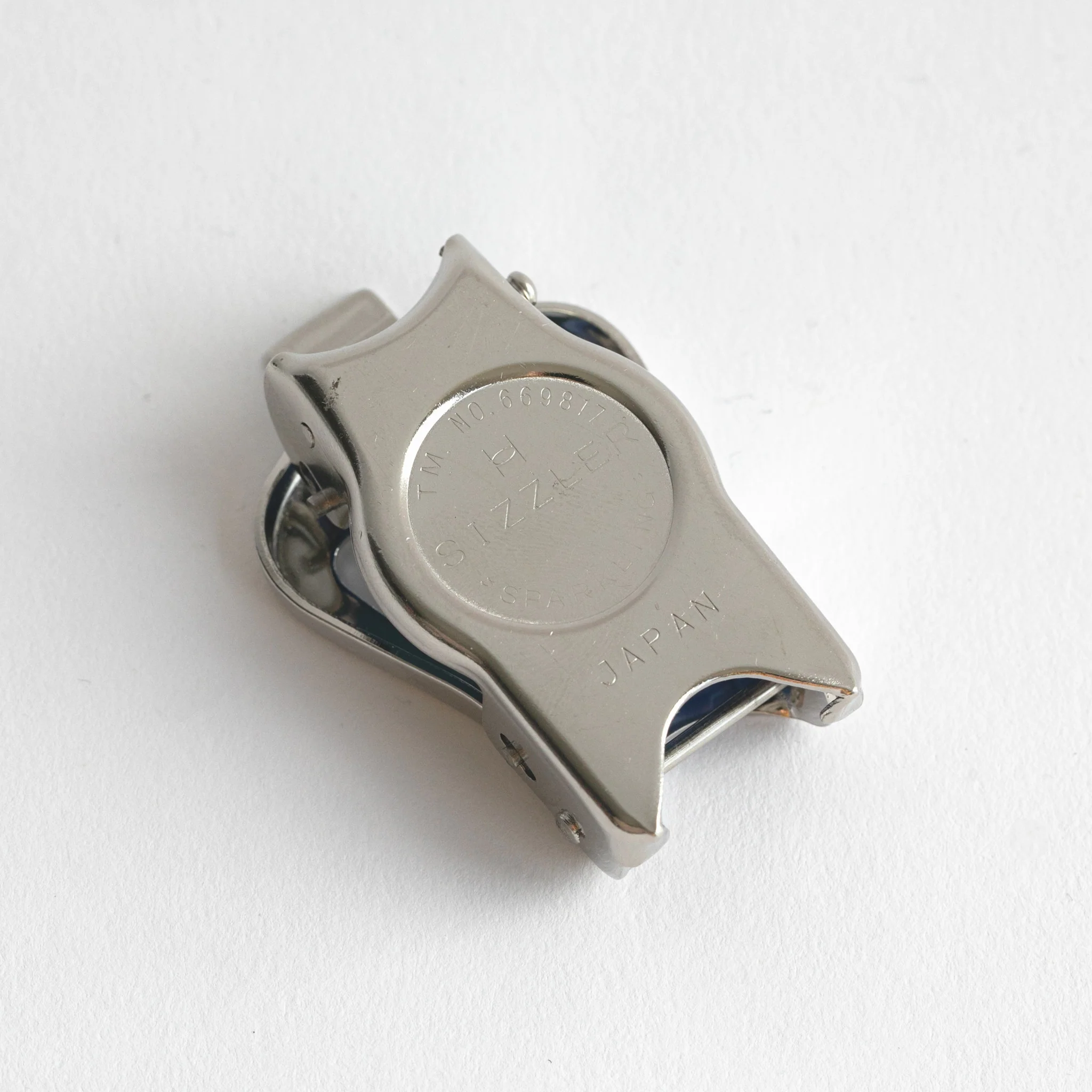 Sizzler Bottle Cap / Opener - Image 3