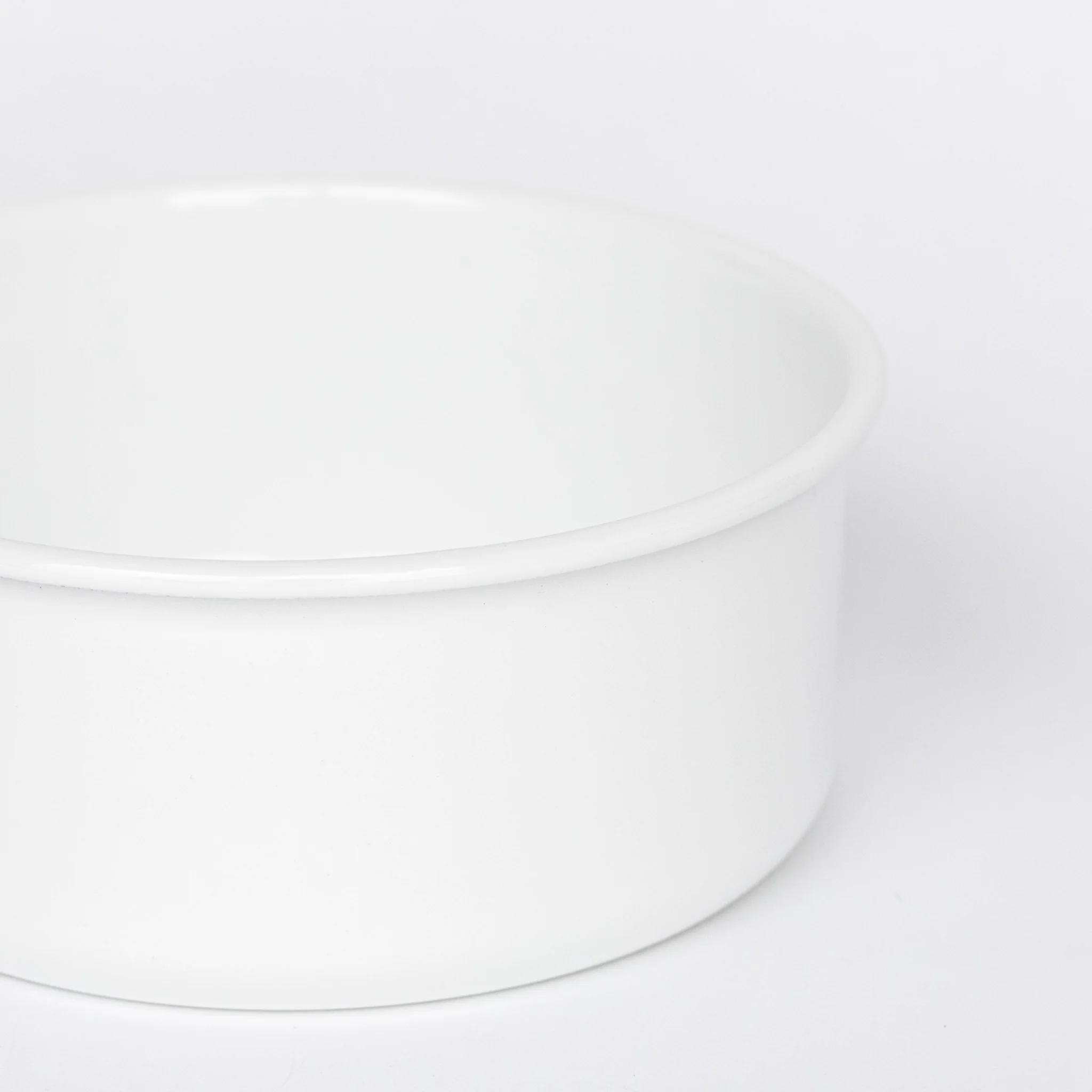 Round Container - Image 8