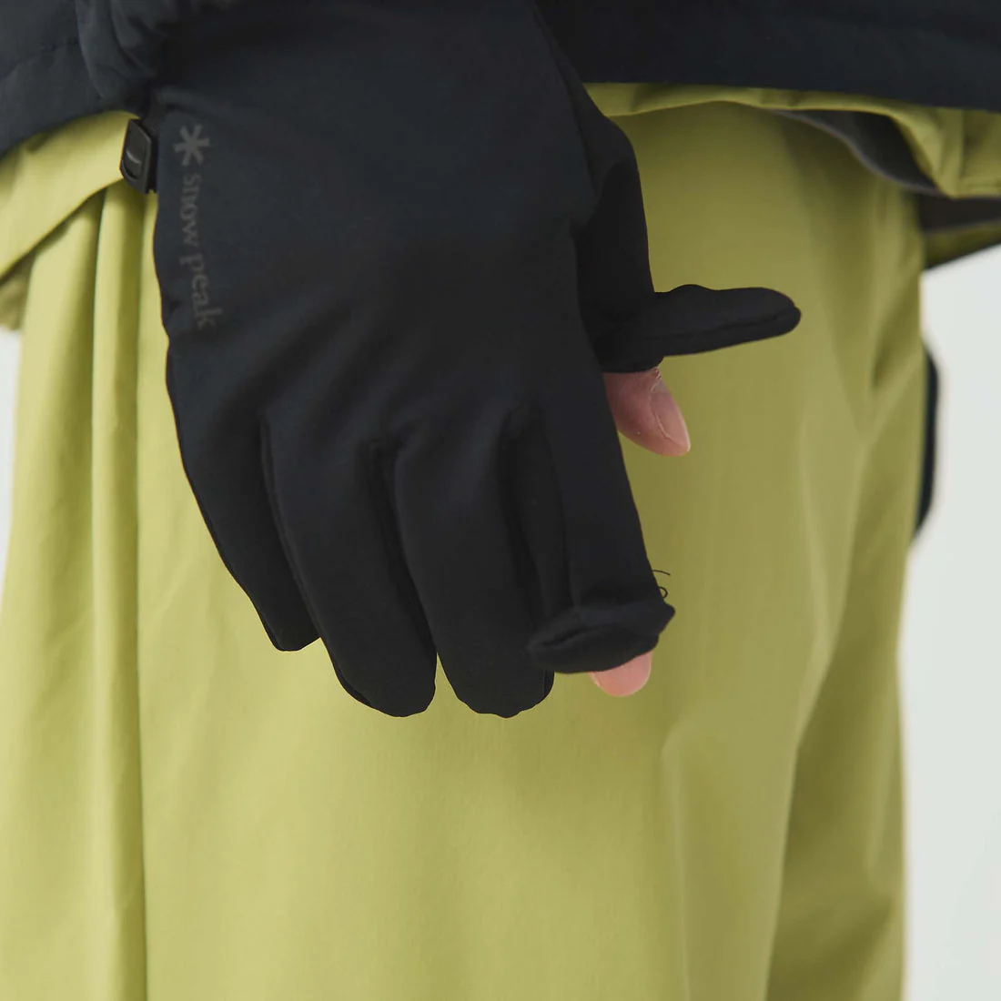 Polartec Power Stretch Gloves - Image 3