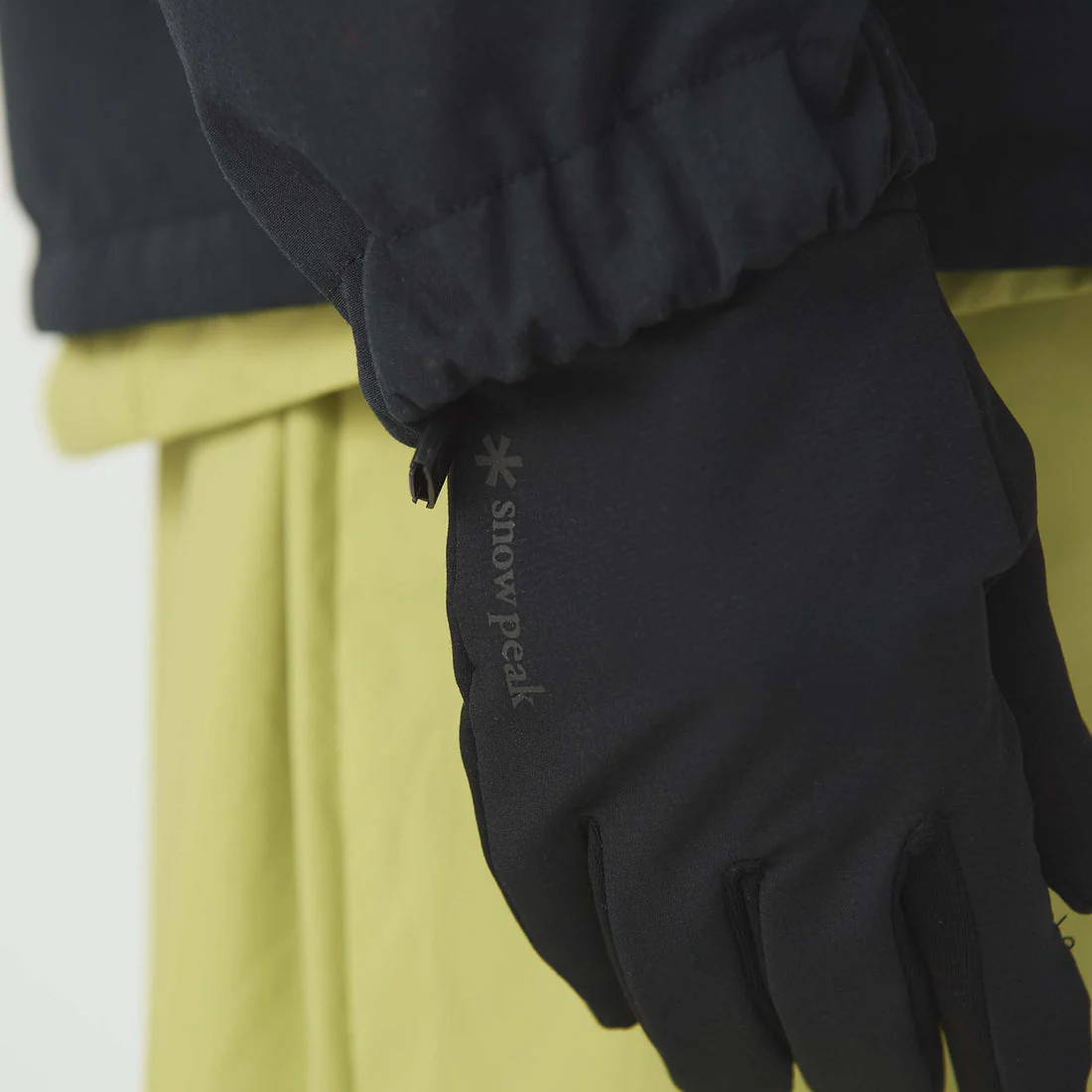 Polartec Power Stretch Gloves - Image 4