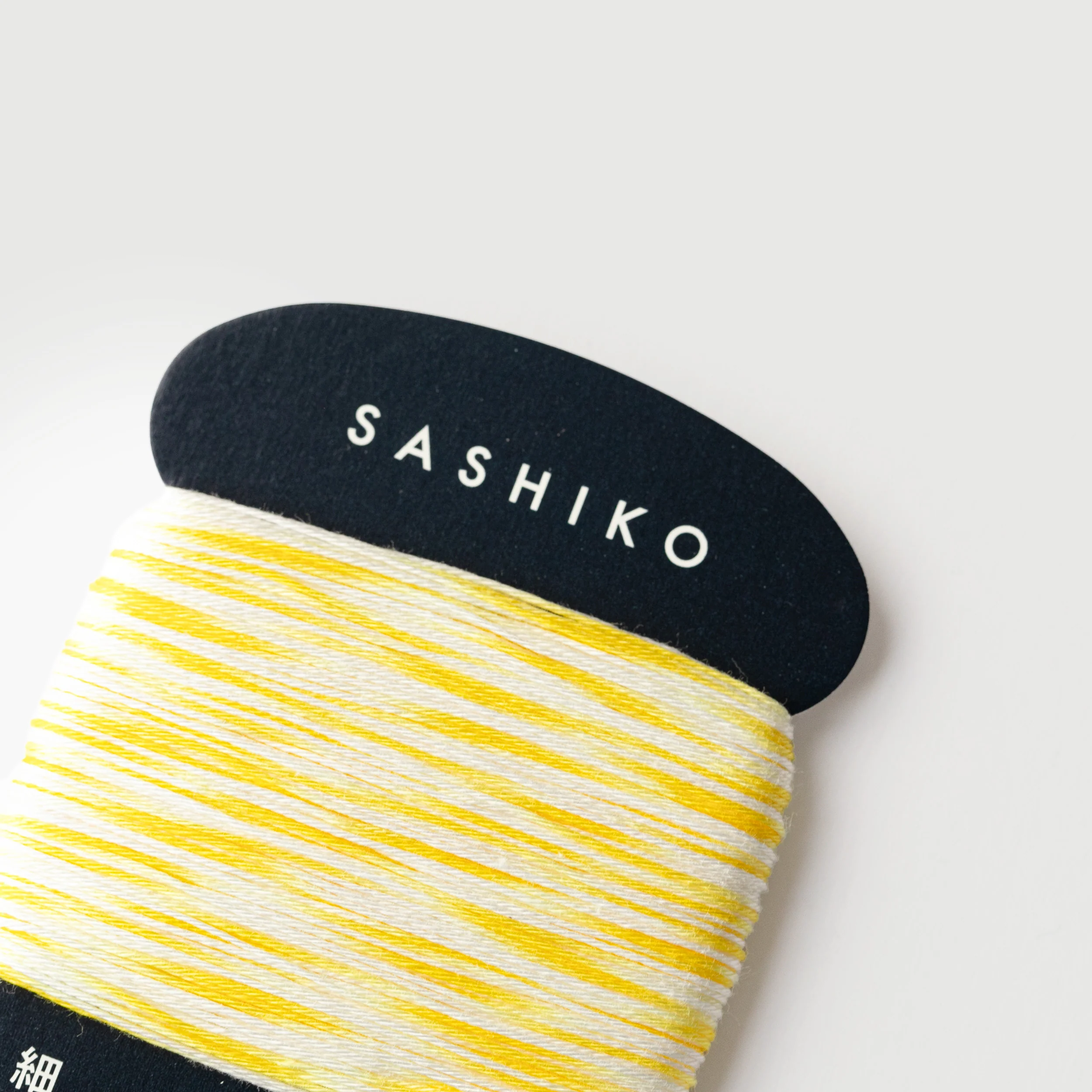 Sashiko 2 Colours Thread Card (Thin) (40m) - Image 2