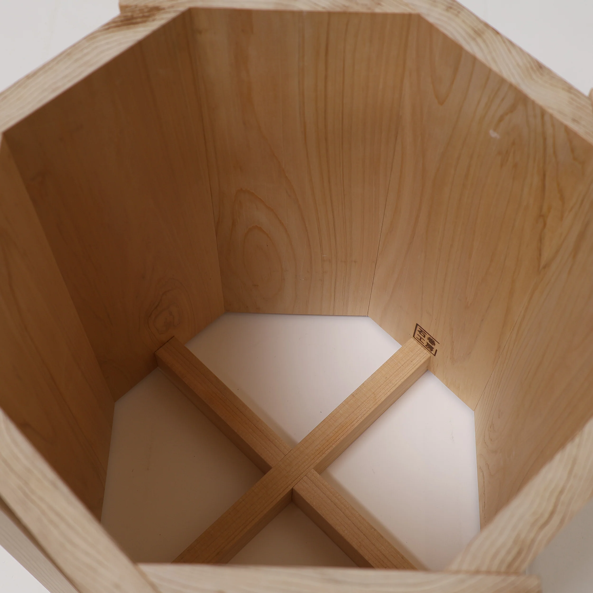Stave Planter - Image 9