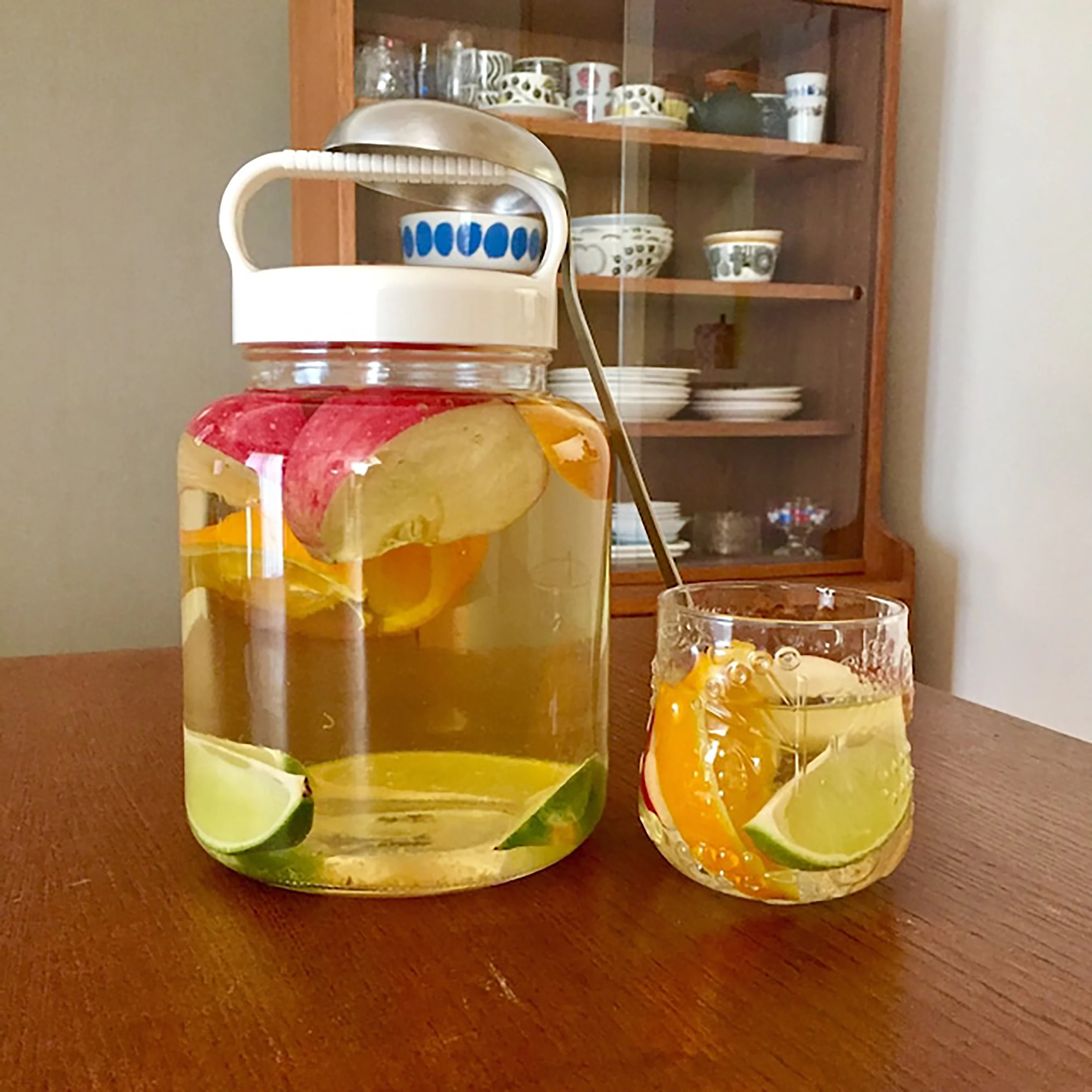 Tesage Jar - Image 4