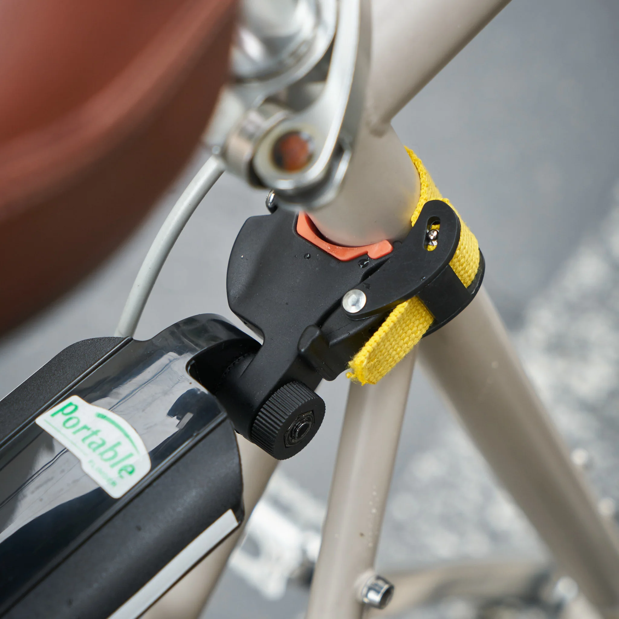 Portable Folding Mudguard - Image 6