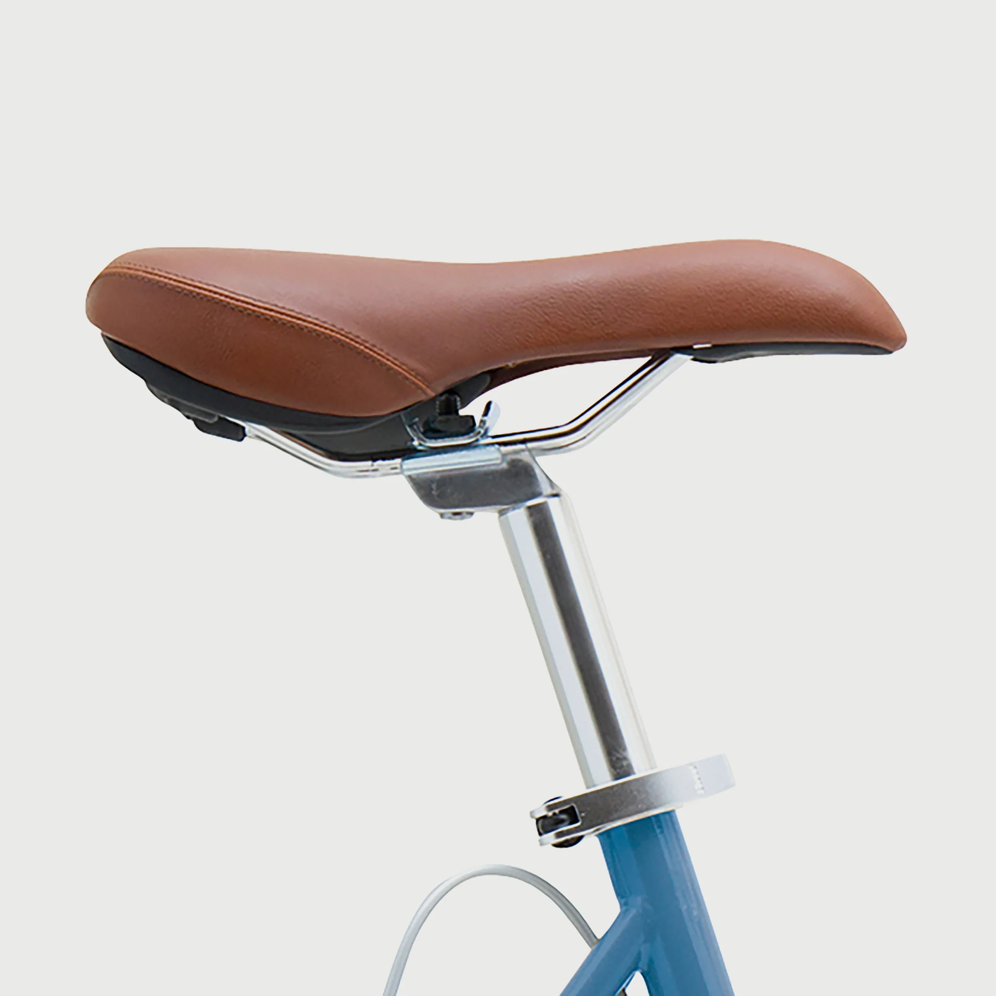 Brown Saddle for Bisou (VL-3061) - Image 2